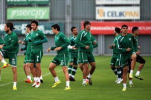 Bursaspor, Chikhura ma&ccedil;ı hazırlıklarına başladı