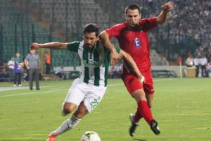 Şener &Ouml;zbayraklı'ya karşılık Umut Bulut!