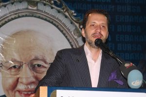 Erbakan'dan İslam alemine &ouml;nemli &ccedil;ağrı