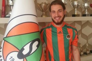 Ahmet &Ouml;zer Alanyaspor'da