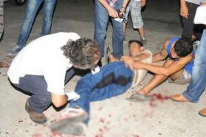 S&ouml;zl&uuml; taciz kavgasında kan aktı