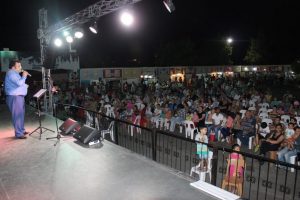 Nil&uuml;fer'de Giresunlular r&uuml;zgarı esti