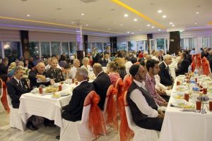 Bursa'da şehit ve gazi ailelerine iftar yemeği