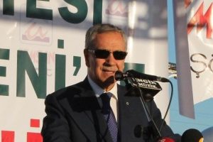 "Bir kanunu &ccedil;ıkarmakta zorlanıyoruz"