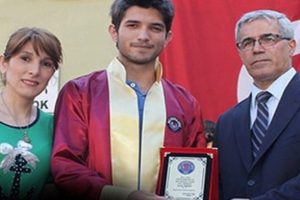 Mezuniyet t&ouml;reninde yaptığı konuşma y&uuml;z&uuml;nden...