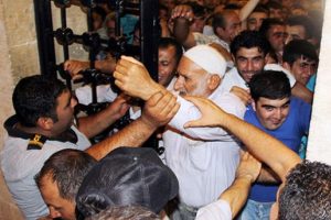 Şanlıurfa'da Sakal-ı Şerif izdihamı