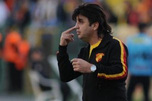 Suat Kaya takımından memnun