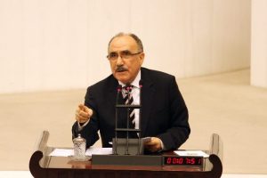 "&Ccedil;atı dediğimiz yerde kişilik olmaz"