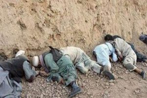 Afganistan'da 16 kişiyi yol kenarında kurşuna dizildiler