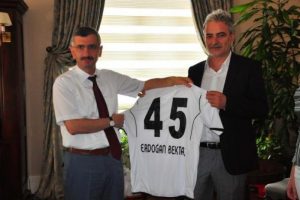 Manisaspor Milijas'tan vazge&ccedil;medi