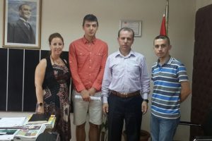 Gen&ccedil;ler Bursa'yı d&uuml;nyaya a&ccedil;ıyor