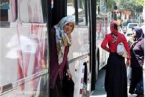 &Uuml;cretsiz ulaşım krizi b&uuml;y&uuml;yor!