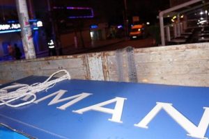 Zaman Gazetesi'nin Mecidiyek&ouml;y'deki tabelası indirildi
