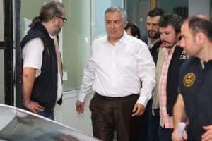 Yurt Atay&uuml;n'&uuml;n g&ouml;zaltı s&uuml;resi bitti, s&ouml;yleyecekleri bitmedi
