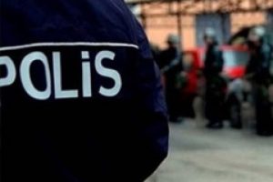 Diyarbakır emniyetinde 52 m&uuml;d&uuml;r g&ouml;revden alındı