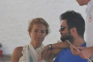 Burcu Esmersoy sevgilisi ile ilk kez...