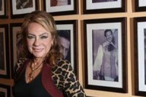 &Ccedil;olpan İlhan son yolculuğuna uğurlanıyor