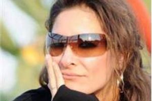 Polis memuru erkek arkadaşının silahıyla intihara kalktı