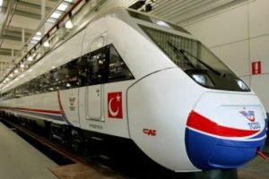 Y&uuml;ksek Hızlı Tren seferleri başladı