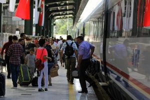 Ankara-İstanbul YHT 5 bin yolcu taşıdı