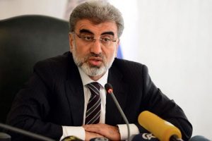 Bakan Yıldız: IŞİD'den petrol almıyoruz