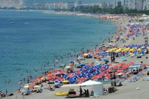 T&uuml;rkiye'nin turizm geliri arttı