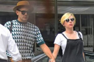Scarlett Johansson, yeni imajıyla g&ouml;r&uuml;nt&uuml;lendi...