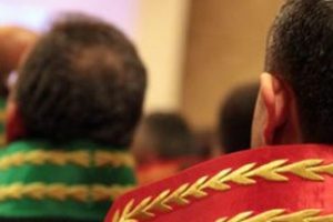 Hakim yemek yapmayan kadını boşuyor