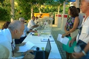 Yunanistan'daki gurbet&ccedil;iler sandık başında