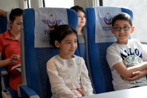 YHT &uuml;cretli bilet satışları başladı