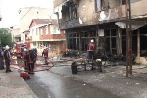 İstanbul'da korkutan yangın