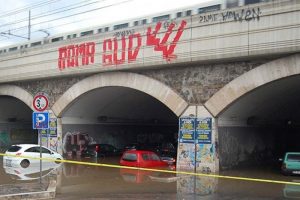 İtalya'da sel can aldı: 4 &ouml;l&uuml;