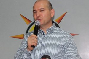 "T&uuml;rk siyaseti Kılı&ccedil;daroğlu ve Bah&ccedil;eli gibi k&uuml;f&uuml;rbaz g&ouml;rmedi"