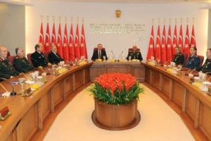 O komutanlık kapatılıyor!