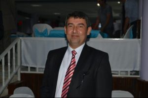 Belediye meclis &uuml;yeliğinden istifa etti!