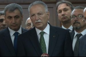 "Ekonomi k&ouml;t&uuml;ye gidiyor"