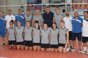 Bursa B&uuml;y&uuml;kşehir Belediyespor voleybolda sezon a&ccedil;tı