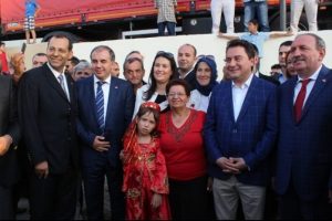 "İstikrarın temsilcisi AK Parti"