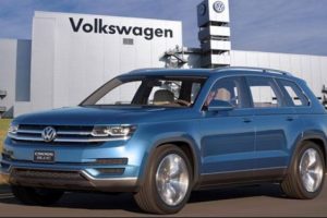 7 koltuklu bir SUV i&ccedil;in d&uuml;ğmeye basıldı