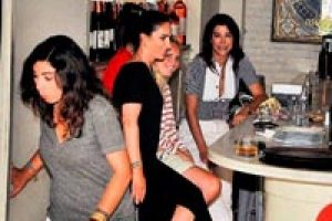 37'nci yaşa s&uuml;rpriz parti...