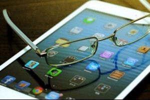 G&ouml;zl&uuml;ğ&uuml; tarihe g&ouml;mecek tablet