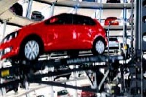 Otomotiv sekt&ouml;r&uuml; daraldı