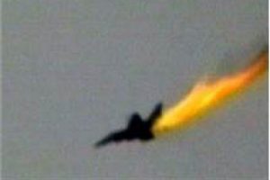 Askeri uçak düştü!