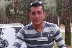 Av t&uuml;feğiyle canına kıymak istedi