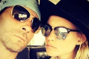 Adam Levine ve Behati Prinsloo balayındalar...