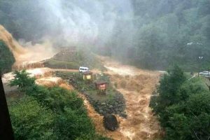 Rize'de turistler mahsur kaldı