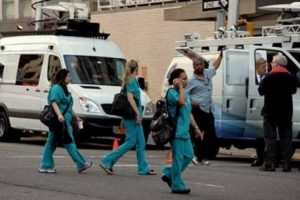 Ebola kabusu can almaya devam ediyor