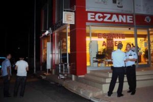 Kadın eczacıya şok saldırı