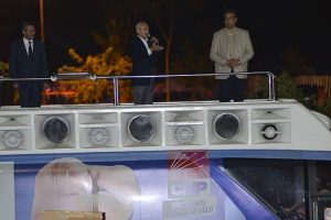 "M&uuml;cadelemiz demokrasi i&ccedil;in"