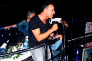 'Korkmayın &ccedil;&uuml;nk&uuml; 'Sandal' var'...